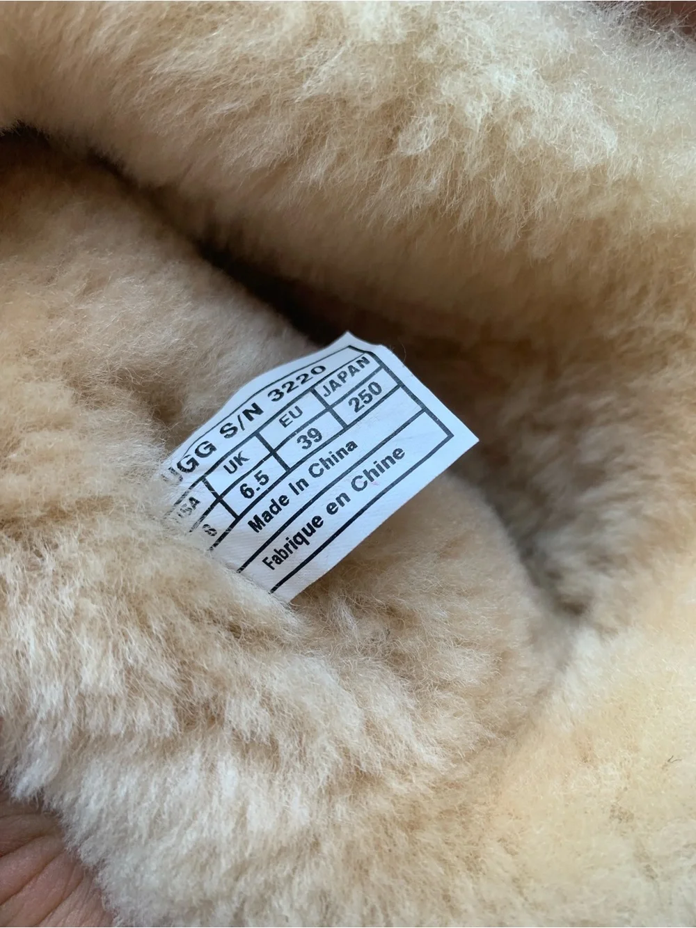 UGG Chestnut Shearling Short Winter Boots